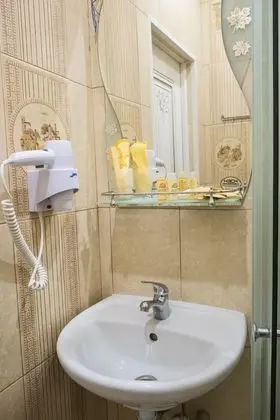 Comfort Üç Kişilik Oda, 3 Tek Kişilik Yatak
