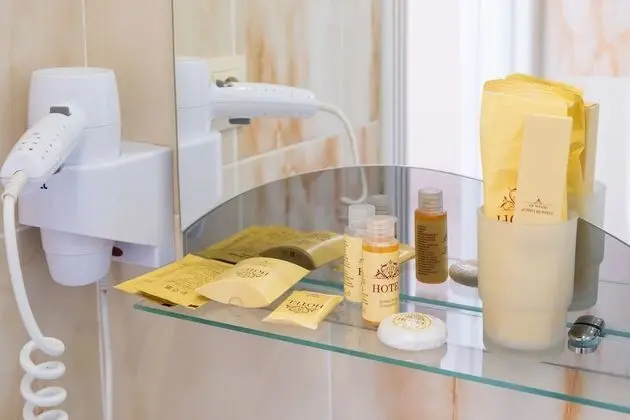 Comfort Üç Kişilik Oda, 3 Tek Kişilik Yatak