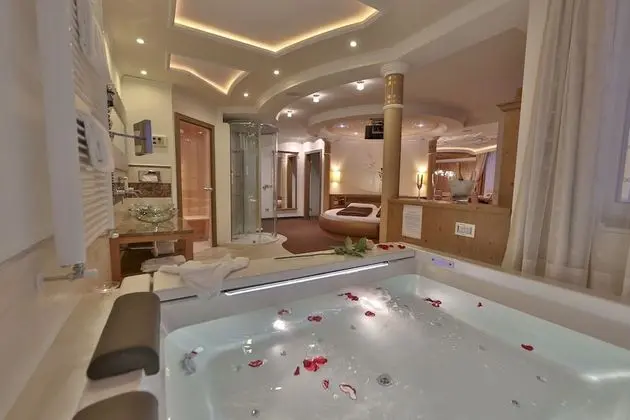 Luxury Süit, Sıcak Su Havuzu (Spa Suite)