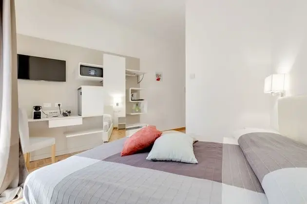Deluxe Tek Büyük Yataklı Oda, 1 Büyük (Queen) Boy Yatak, Balkon, Şehir Manzaralı
