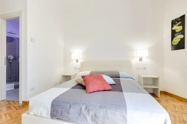 Deluxe Tek Büyük Yataklı Oda, 1 Büyük (Queen) Boy Yatak, Balkon, Şehir Manzaralı