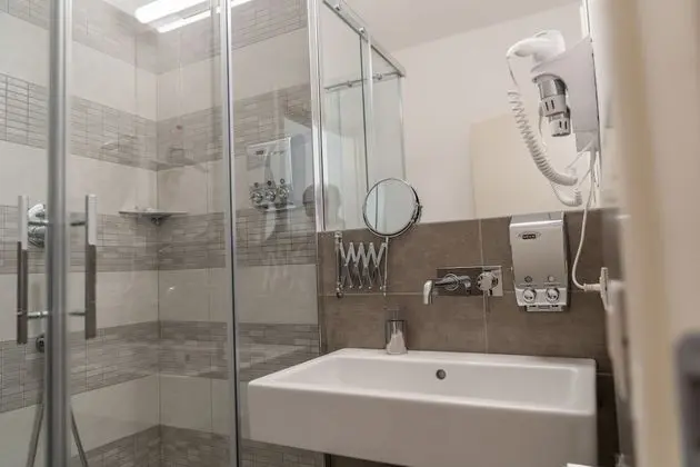 Comfort Tek Büyük veya İki Ayrı Yataklı Oda, Bahçe Manzaralı