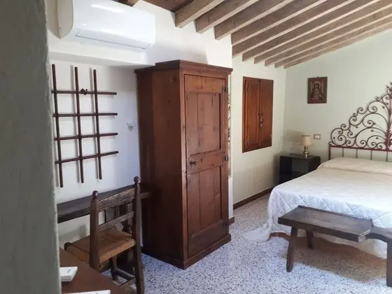 Design Tek Büyük Yataklı Oda