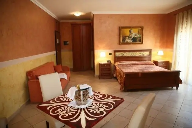 Tek Büyük veya İki Ayrı Yataklı Oda