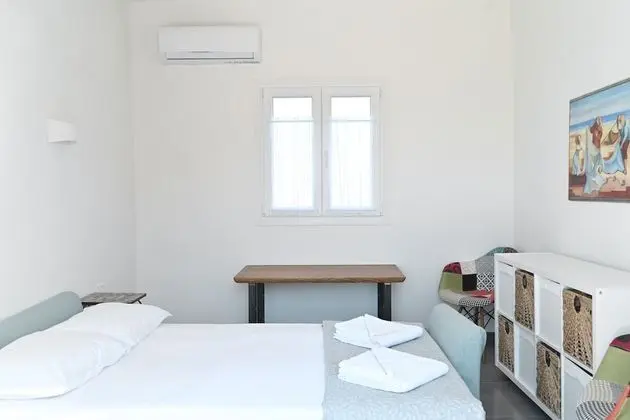 Grand Sea View Apartment