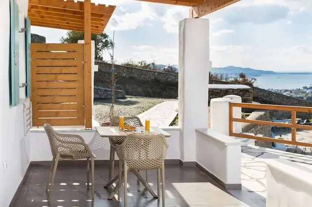 Grand Sea View Apartment