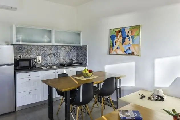 Sea View Suite