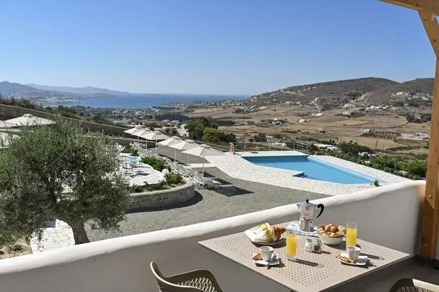 Sea View Suite