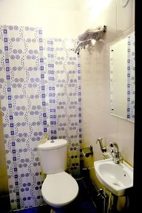 Deluxe Tek Büyük Yataklı Oda, Göl Manzaralı