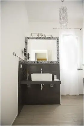 Tek Büyük Yataklı Oda, Bahçe Manzaralı