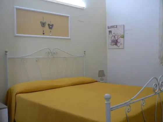 Tek Büyük Yataklı Oda (Crema)