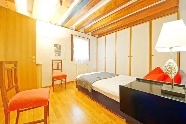 Dubleks, 2 Yatak Odası, Kanal Manzaralı, Bahçeli