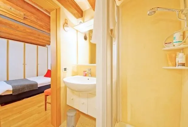 Dubleks, 2 Yatak Odası, Kanal Manzaralı, Bahçeli