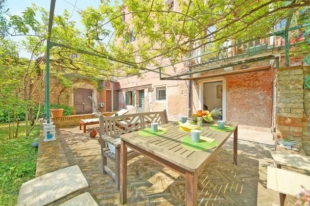 Dubleks, 2 Yatak Odası, Kanal Manzaralı, Bahçeli