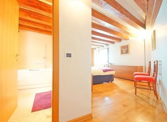 Dubleks, 2 Yatak Odası, Kanal Manzaralı, Bahçeli