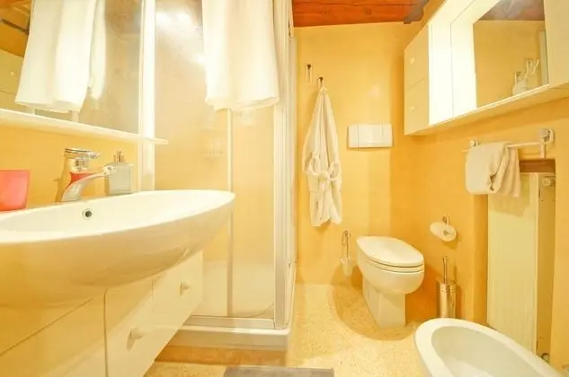 Dubleks, 2 Yatak Odası, Kanal Manzaralı, Bahçeli