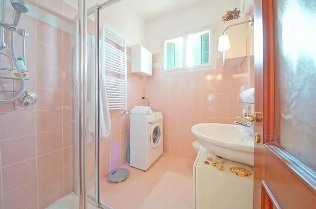 Apart Daire, 2 Yatak Odası, Veranda, Kanal Manzaralı