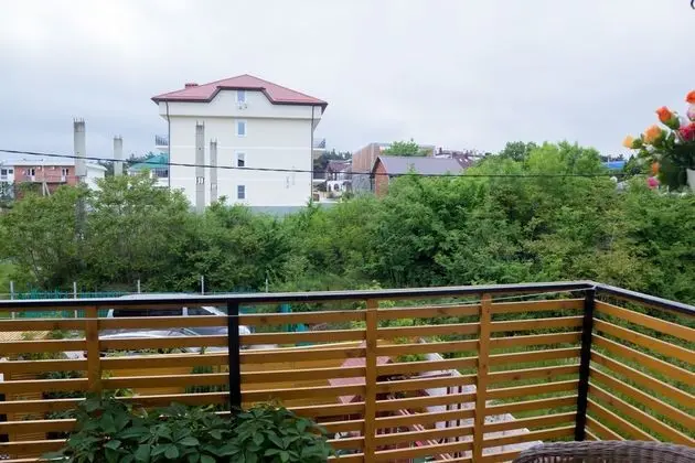 Süit, Balkon