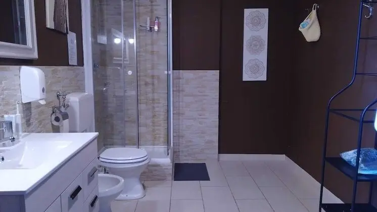 Üç Kişilik Oda, Balkon (82)