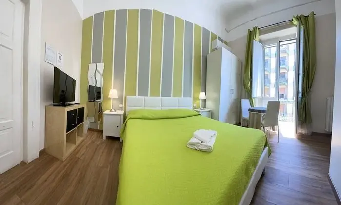 Comfort Tek Büyük Yataklı Oda