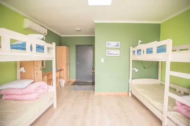 Comfort Ortak Ranzalı Oda, Karma Ranzalı Oda (4 Person Room)