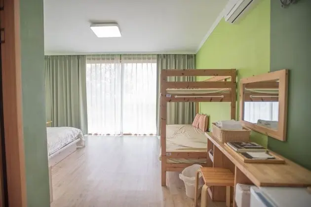Family Oda (4 Person Room)