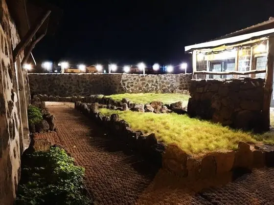 Traditional Ev (Main Building)