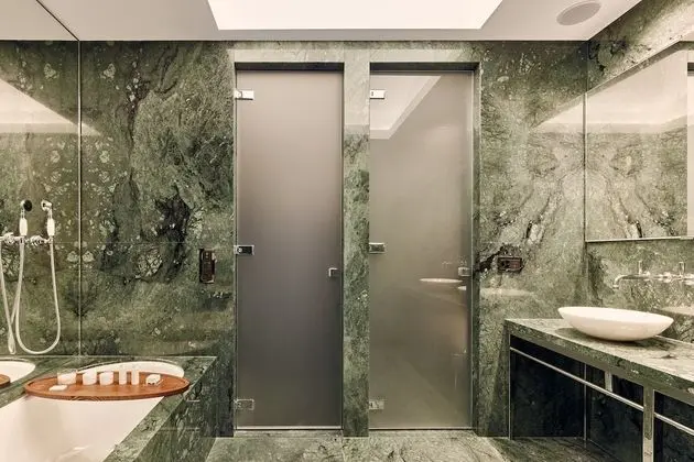 Luxury Süit (Masina)