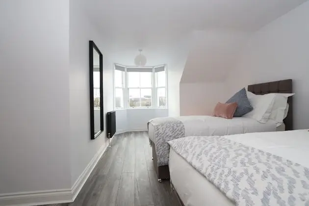 Deluxe Apart Daire, Birden Çok Yatak