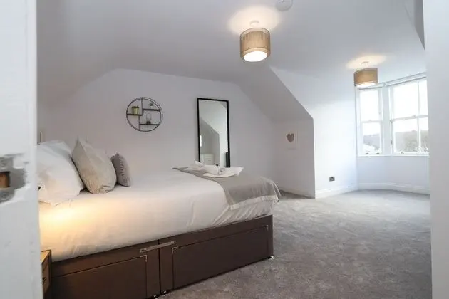 Deluxe Apart Daire, Birden Çok Yatak