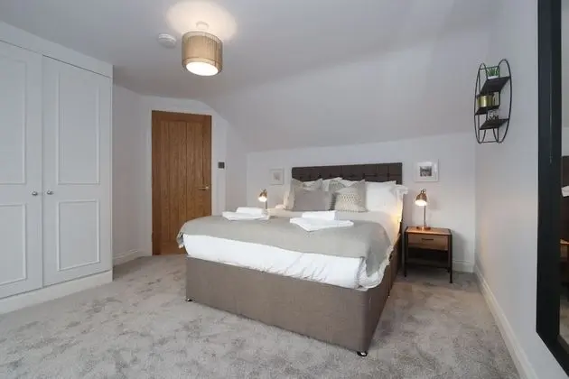 Deluxe Apart Daire, Birden Çok Yatak