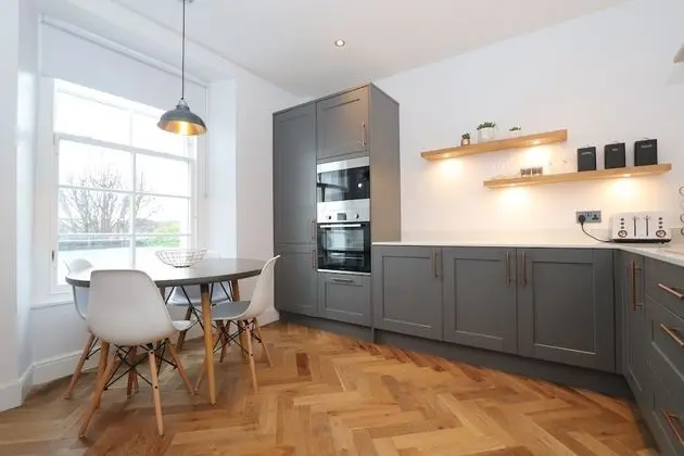 Deluxe Apart Daire, Birden Çok Yatak