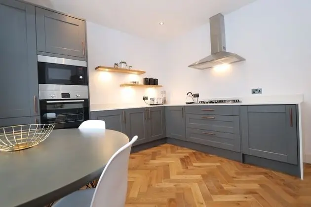 Deluxe Apart Daire, Birden Çok Yatak
