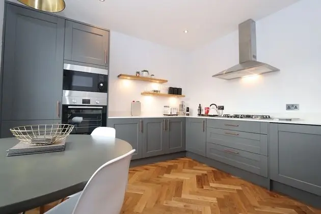 Deluxe Apart Daire, Birden Çok Yatak