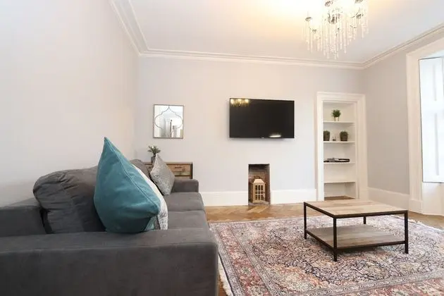 Deluxe Apart Daire, Birden Çok Yatak