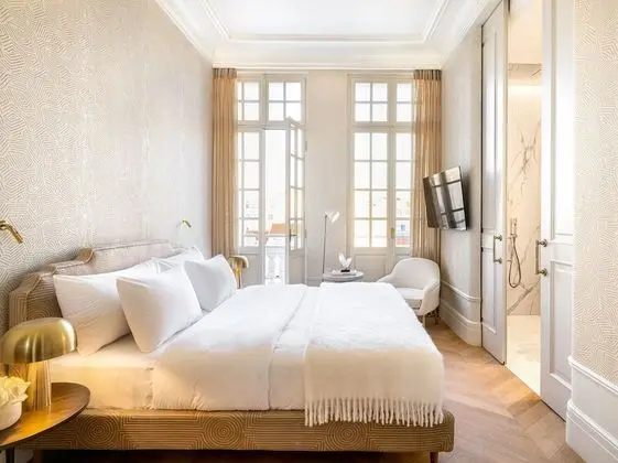 Balcony Athenian Room