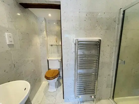 Ev