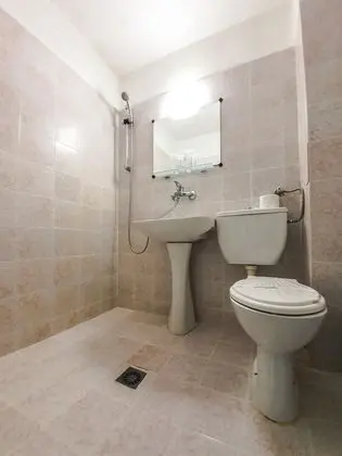 Economy Tek Büyük Yataklı Oda