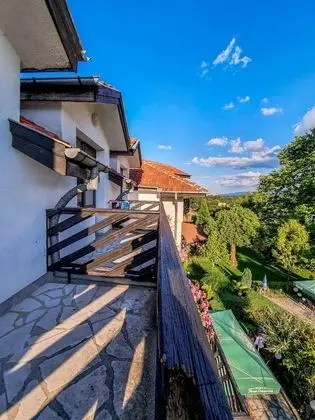 İki Ayrı Yataklı Oda, Balkon