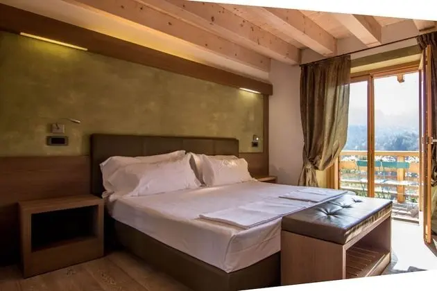 Tek Büyük veya İki Ayrı Yataklı Oda