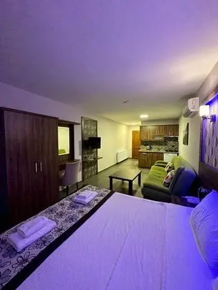Deluxe Oda Üst Kat, Bahçe Manzaralı, Balkonlu