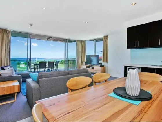Çatı Katı Süiti (Penthouse), Okyanus Manzaralı