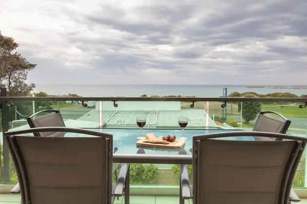 Çatı Katı Süiti (Penthouse), Okyanus Manzaralı