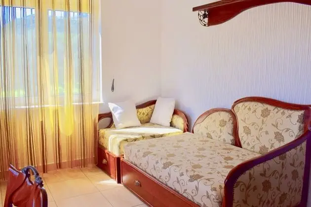 Classic Apart Daire, Havuz Manzaralı