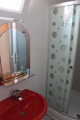 Deluxe Süit, Sigara İçilmez