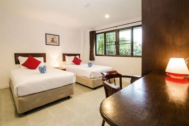 Two Bedroom Deluxe Suite With Garden View