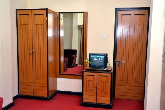Standard Tek Büyük Yataklı Oda (With AC)