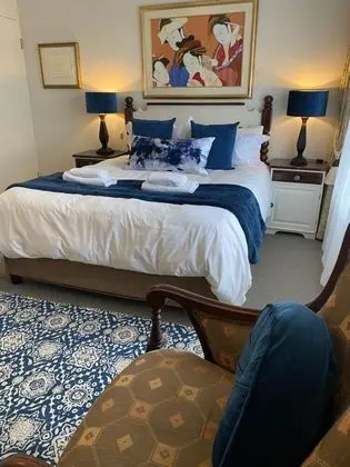 Comfort Tek Büyük Yataklı Oda
