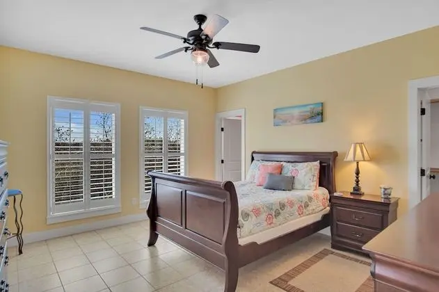 Ev, Birden Çok Yatak, Veranda, Plaj Manzaralı (Dolphin Paradise)