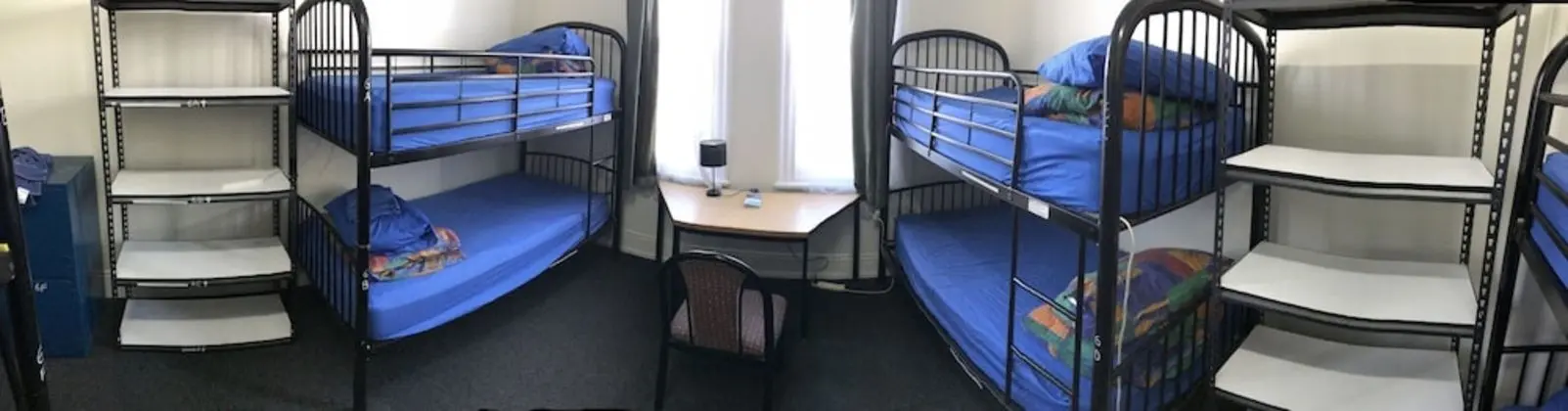 Üç Kişilik Oda